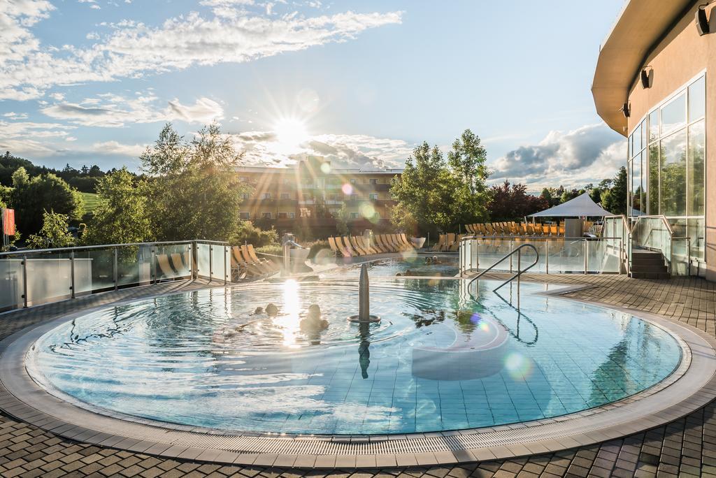 Thermenhotel Puchasplus Stegersbach Exterior foto